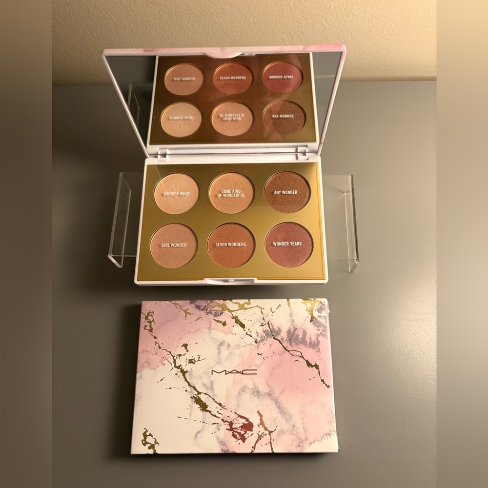 MAC Cosmetics Ignite Face Palette